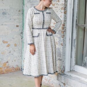 DAINTY JEWELLS classy midi dress